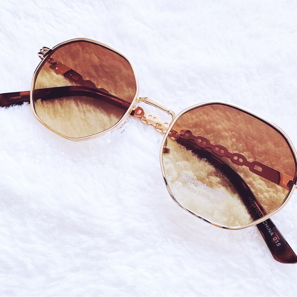 Phoebe Brown Geometric Sunglasses - Picture 2 of 13